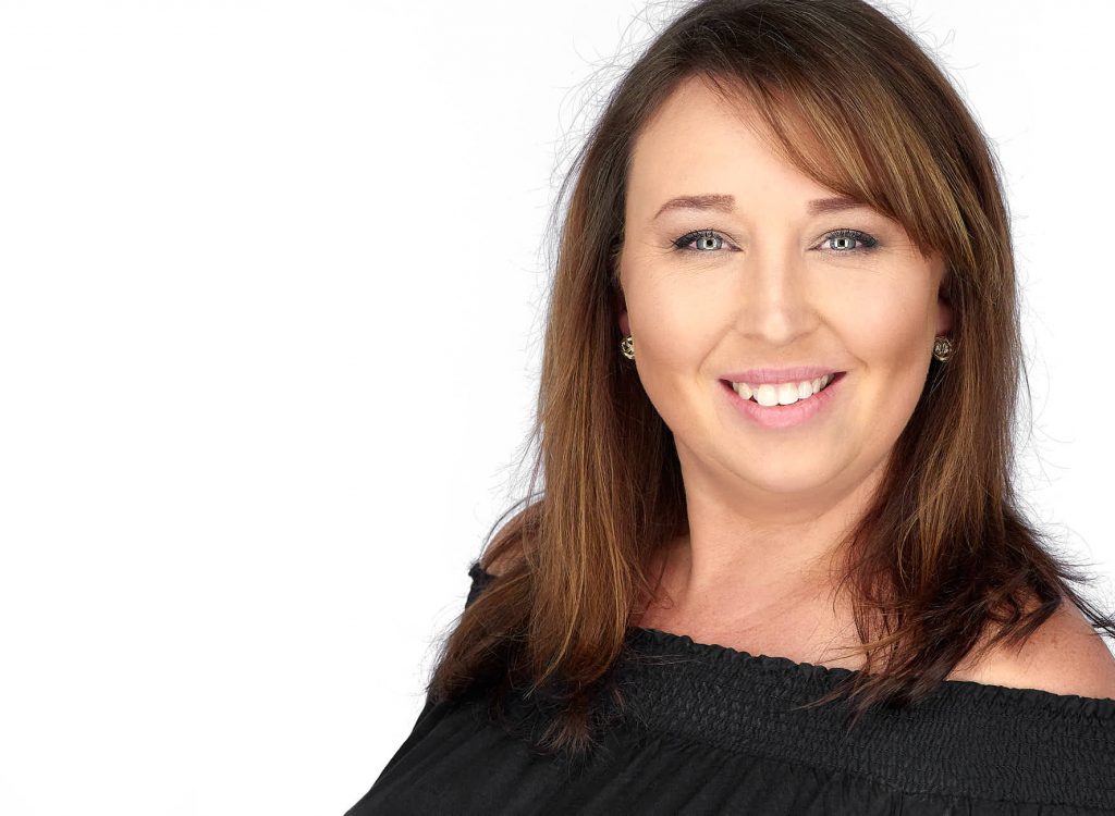 683318 James Pyne Photography Melbourne, Frankston, Somerville & Mornington Peninsula Headshot PhotographerCapture Business Headshot- Business Branding- LinkedIn Headshot